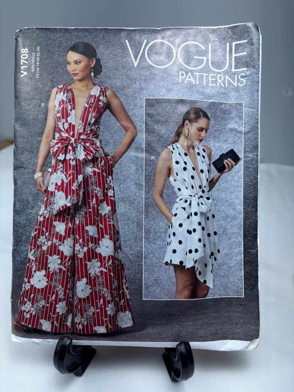 Vogue Patterns V1708 Misses Jumpsuit Sewing Pattern Size 16-18-20-22-24 Uncut
